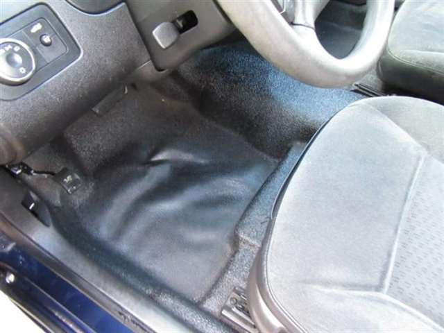 2011 Chevrolet Impala Police 4dr Sedan w/3FL